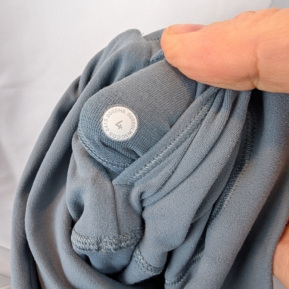 Lululemon Align Pant 28" *Wrap WaistBlue Charcoal size 4 in VGUC - Picture 12 of 12